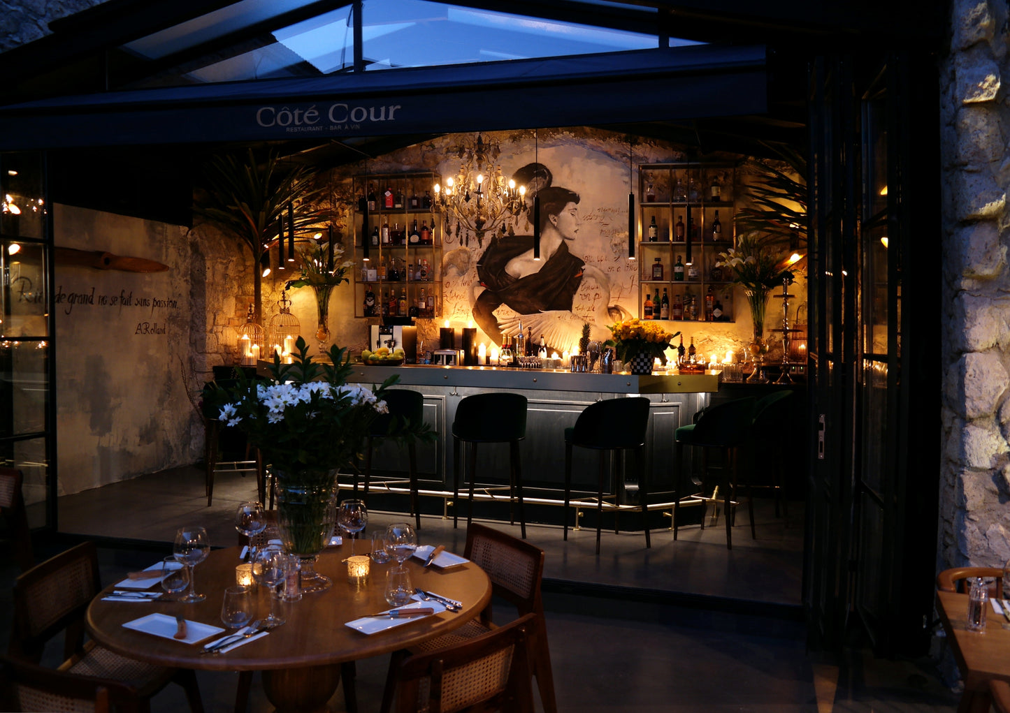 Cote Cour Restaurant