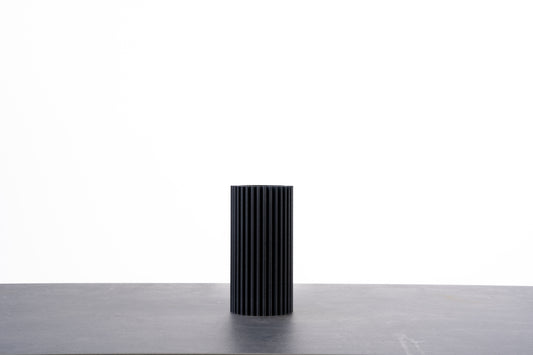LONDON Black Vase