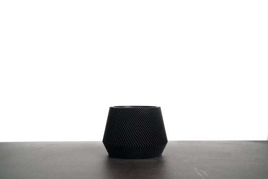 JACARANDA Black Flower Pot